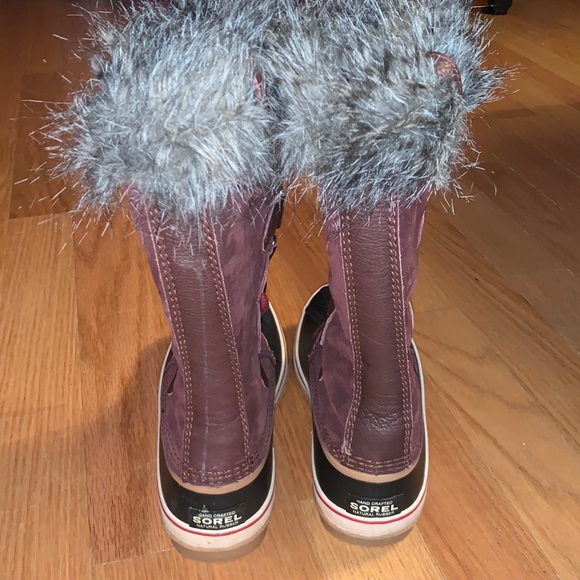 Sorel Joan of Arctic Boots 8 - Picture 3 of 7